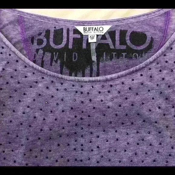 Purple long sleeve top with black rhinestones - Picture 4 of 4